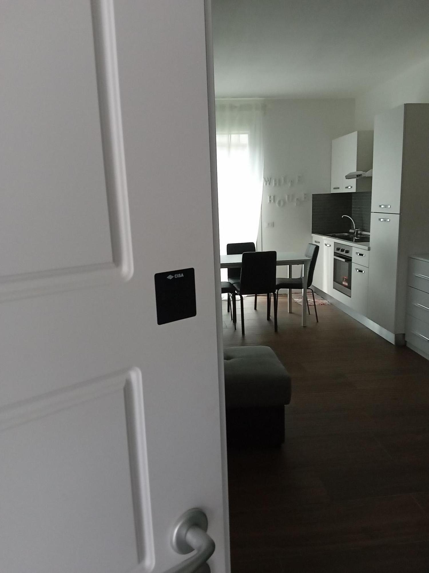 White House 1492..Il Sogno Continua.. Apartman Brescia megye Szoba fotó